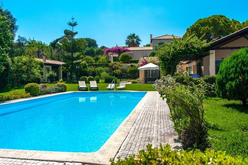 Villa Loukia Spartià Exterior photo